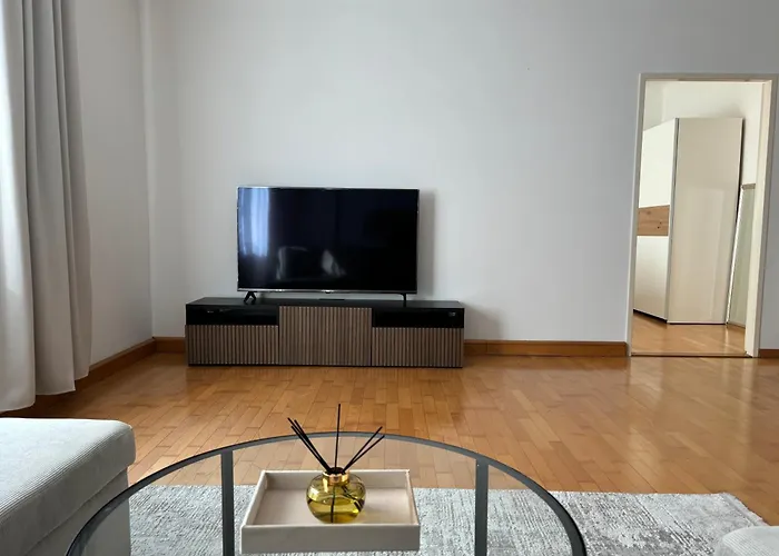 Cozy 2-bedroom Retreat Near Subway And Center Apartmán Vídeň