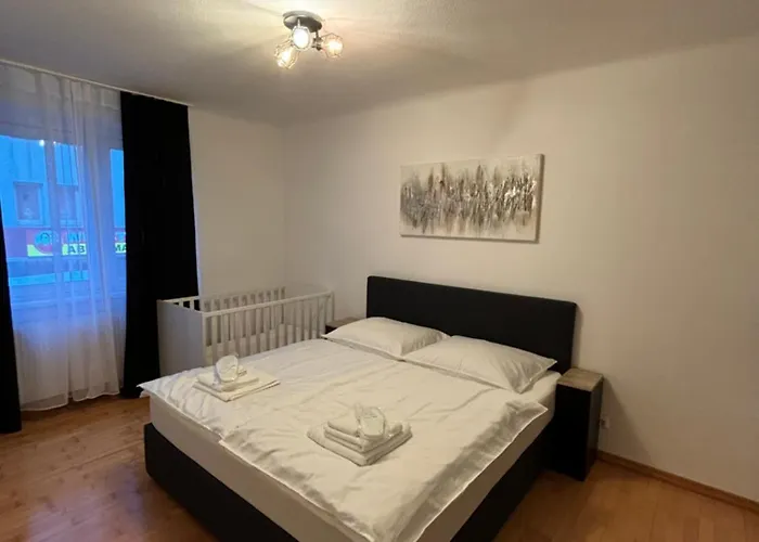 Apartmán Cozy 2-bedroom Retreat Near Subway And Center Vídeň