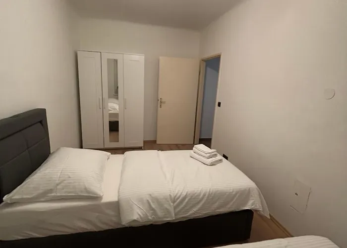 Apartmán Cozy 2-bedroom Retreat Near Subway And Center Vídeň